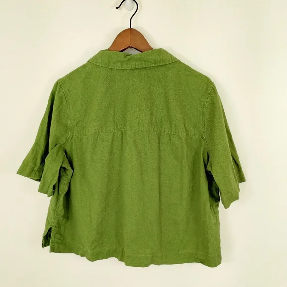 Universal Thread Linen Cropped Button Down Top size Medium - Picture 10 of 10